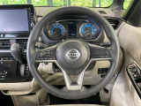 【ステアリングスイッチ】運転中、前方から目線をそらすことなく、オーディオ等の操作が可能な便利機能!安心&快適なドライブを演出してくれます♪