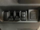 ダイハツ認定中古車のこの1台は もしもの時も安心できる保証もしっかり付いて 納車前には法定12ヶ月点検整備を行います!ダイハツはお客様に安心してお乗り頂ける中古車をご提案させて頂きます!