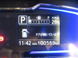 たとえばダイハツのお店にある、たくさんのスマアシ搭載車は、正常に作動する事をしっかり確認します。