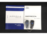 運転席のシートポジションを2か所記憶させることがシートメモリー機能が付いております。ボタンを押すと設定したシートポジションに自動で動きます♪