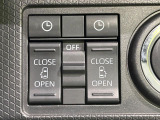 【両側パワースライドドア】スマートキーや運転席のスイッチで後席両側スライドドアの開閉が可能♪電動だから力を入れてドアを開ける必要が無く、小さなお子様でも簡単に開け閉めでき快適です♪