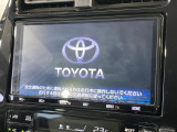 【大画面ナビ】人気の大型9インチナビを装備。存在感のある大画面はインパクト大!ナビ利用時のマップ表示は見やすく、テレビやDVDは臨場感がアップ!いつものドライブがグッと楽しくなります♪