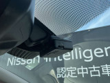 高画質で録画するドライブレコーダーが前後装備してます。