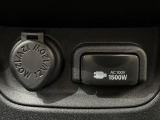【1500Wアクセサリーコンセント】消費電力1500Wまでの家電が使えます。キャンプやスポーツ・アウトドアでのアクティビティはもちろん、災害・停電の際に大活躍♪