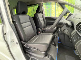 運転席シート廻りは使用感も少なく、良好な状態となっています。丁寧に使われていたことがよくわかりますね