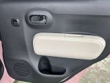 乗り降りもしやすいお車になります★