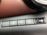 運転席回りのスイッチ類です。