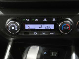 設定で室内温度を一定に保つオートエアコン。