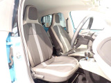 清潔で広々した座席です!是非、現車を見て体感してみてください。