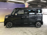 エンジンルーム、室内、クリーニング済みです。厳選したお車を屋内展示場にて展示中☆車両品質には自信がございます!ぜひ一度ご来店ください!!