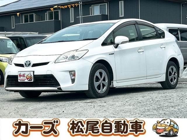 トヨタ プリウス 