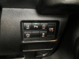 安全機能も豊富なお車です。