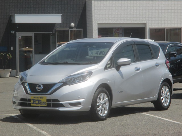 ノート 1.2 e-POWER X FOUR 4WD