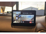 【360&deg;ビューモニター】専用のカメラにより、上から見下ろしたような視点で360度クルマの周囲を確認することができます☆死角部分も確認しやすく、狭い場所での切り返しや駐車もスムーズに行えます。