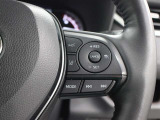 レーダークルーズコントロール作動時に車線維持に必要な運転操作の支援を行う「レーントレーシングアシスト(LTA)」を搭載しています。
