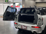 全てのお車が屋内にあるわけでは御座いませんので、来店前に事前連絡をお願い致します。