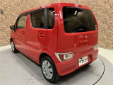 ■充実のアフターサービス■ 車の販売はもちろん、自社整備工場・自社鈑金工場・オイル交換&点検専門店舗を完備しておりますので納車後もお客様のカーライフをトータルでサポートいたします。