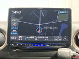 【メモリーナビゲーション】メモリーナビが付いているので、お出かけのときも迷わず目的地に到着出来ます♪♪データへのアクセスが早いので、スピーディーな操作感を求める方にオススメ★