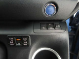 両側電動のスライドドアで楽々スムース!運転席からも開閉の操作もできます♪キーのスイッチひとつで自動開閉できる便利な機能もついてます♪
