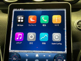 新しくなったセンターコンソールはスマートフォンを操作するような感覚でナビから車両の設定までが可能です。
