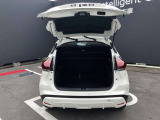 大きく開くリヤハッチ,荷物スペースも確保できます