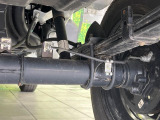 お車を安心してお乗りいただく為には、足回りの定期点検が欠かせません。サービスサポート(有償保証)では無料点検もご提供しており、安心のカーライフをお過ごしいただけるサポート体制が整っています。