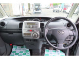 運転席から見た俯瞰図です!ドライバーが操作しやすいよう配置されています♪
