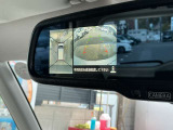 アラウンドビューモニター搭載。上から見下ろしたように液晶に映るのでスムーズな駐車をサポートします。