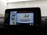全周囲モニター。上から見たような視点で駐車の際に運転のサポートして頂けます。