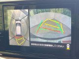 【パノラマモニター】専用のカメラにより、上から見下ろしたような視点で360度クルマの周囲を確認することができます☆死角部分も確認しやすく、狭い場所での切り返しや駐車もスムーズに行えます。