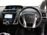 運転席廻りです。