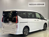 セレナ 1.4 e-POWER ハイウェイスターV 