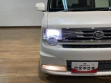 ディスチャージヘッドライトとフロントフォグランプの装備車です!!