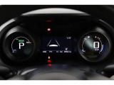 マルチインフォメーションディスプレイ付きのメーターです!エコ運転へ導く多彩な情報を表示してくれます。