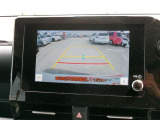 バックモニター付きですので、日常の駐車はもちろん、人や障害物などを映像で確認できるので安心です!(補助装置になりますので、目視でもご確認ください)
