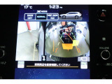 バックカメラ装備。後方の安全確認はおまかせ!!これで苦手な車庫入れも安心です♪小さなお子様のいるご家庭では重要です。