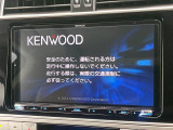 【9型ナビゲーション】目的地までしっかり案内してくれる使いやすいナビ。Bluetooth接続すればお持ちのスマホやMP3プレイヤーの音楽を再生可能!毎日の運転がさらに楽しくなります!!