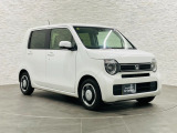 当社の優秀なスタッフがしっかり点検整備をさせていただいてからご納車いたします!さらに!エンジンオイル、エレメント・ミッションオイル・ワイパーゴムを新品交換になります!これで安心して乗って頂けます!