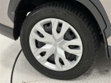 タイヤサイズは215/60R17!残り溝は5ミリ程度です!