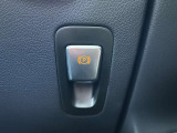 認定中古車フェア期間中はお買い得な特典をご用意しております。ご検討中のお客様はぜひ当店スタッフまでお問い合わせ下さい。