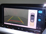 カラーバックモニター搭載しています。リアの映像がカラーで映し出されますので日々の駐車も安心安全です。