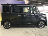 エンジンルーム、室内、クリーニング済みです。厳選したお車を屋内展示場にて展示中☆車両品質には自信がございます!ぜひ一度ご来店ください!!