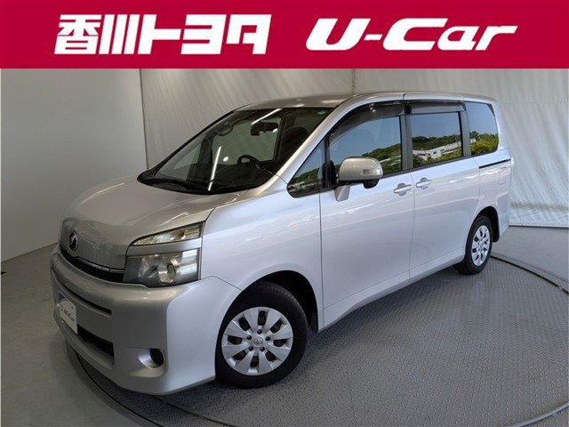 トヨタ ヴォクシー 