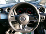 握りやすいハンドルで快適に運転が可能です!