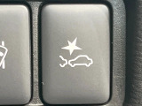 【三菱e-Assist】走行中に前方の車両等を認識し、衝突しそうな時は警報とブレーキで衝突回避と被害軽減をアシスト。より安全にドライブをお楽しみいただけます。