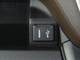USB&HDMI差し込みあります。