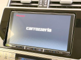 【大画面ナビ】人気の大型9インチナビを装備。存在感のある大画面はインパクト大!ナビ利用時のマップ表示は見やすく、テレビやDVDは臨場感がアップ!いつものドライブがグッと楽しくなります♪