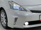 消費電力が少なく長寿命のLEDヘッドライトとフォグランプ!汚れても点灯中にキレイにしてくれるレンズウォッシャー付!