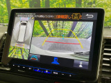 【パノラミックビューモニター】専用のカメラにより、上から見下ろしたような視点で360度クルマの周囲を確認することができます☆死角部分も確認しやすく、狭い場所での切り返しや駐車もスムーズに行えます。