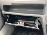 車検証などを保管するグローブボックス